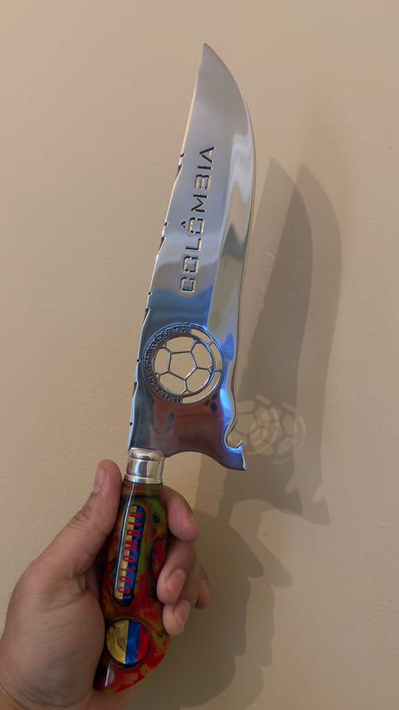 Handmade 10” Knife – Comlombia Edition