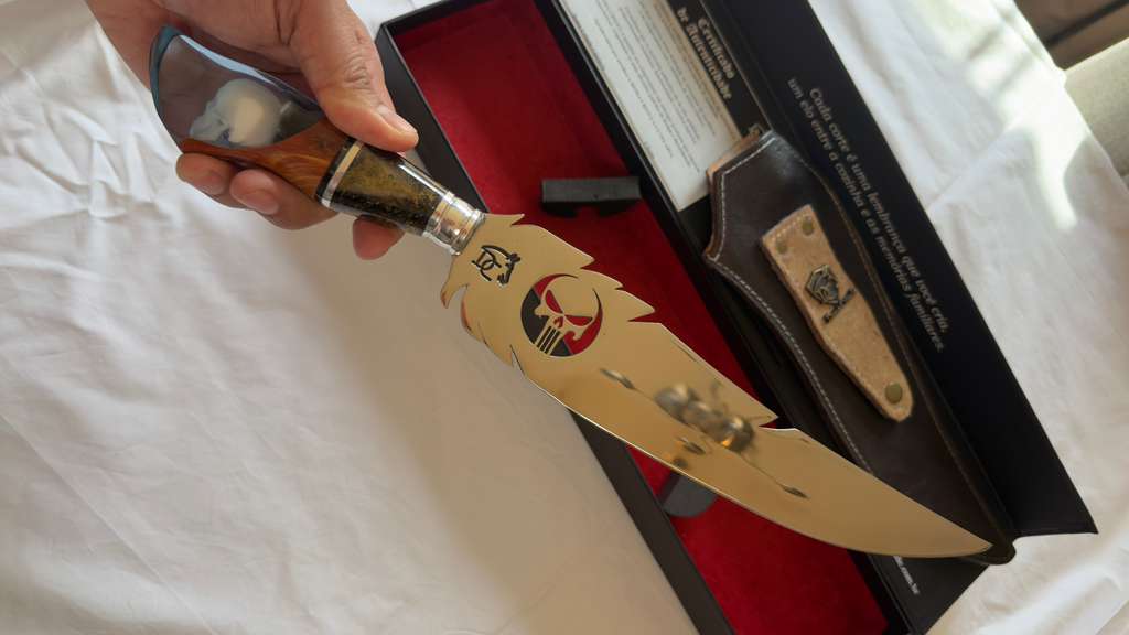 Handmade 10” Knife – Skull Blade Edition