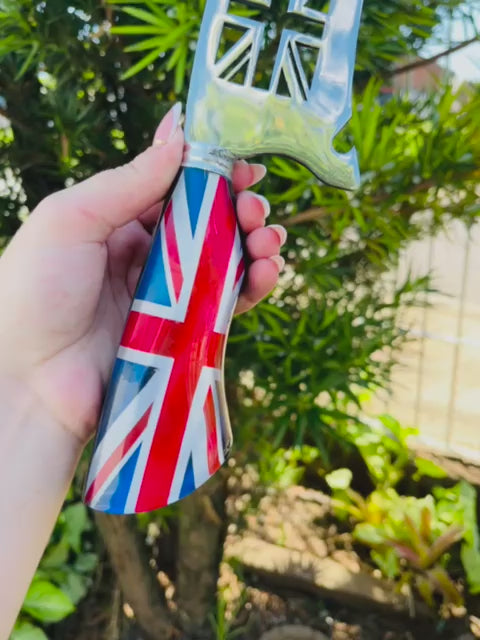 The English Blade: Hand-Forged UK Flag Edition Knife