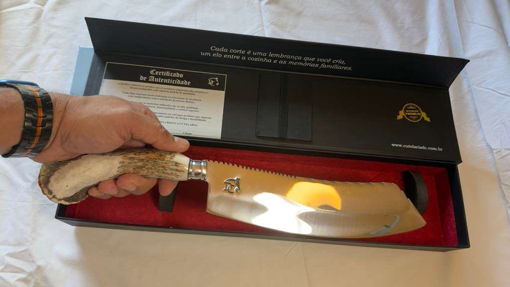 Hand-Forged Carbon Steel Serrated Top Blade– Kebony Handle